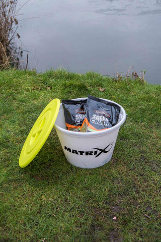 Matrix 17L Bait Bucket & Lid