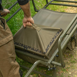 Avid Carp Revolve Session Barrow